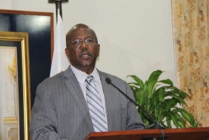 Deputy Prime Minister Calls on People to Hold a Level Head --- said Prime Minister Refused to deal with the Decision of the Majority of Ministers.