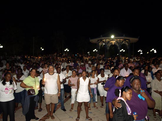 A cross section of the crowd. crwd