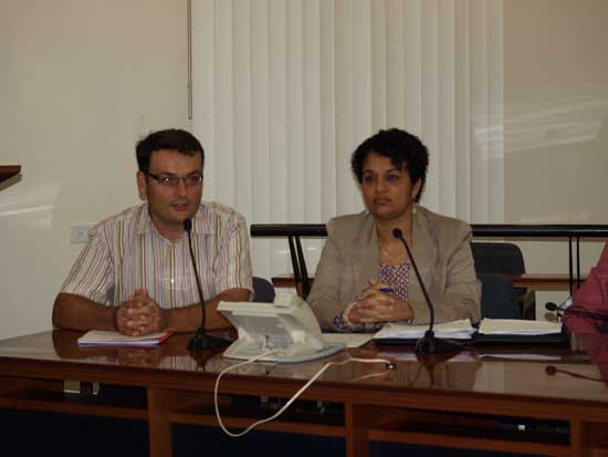 Health Inspector Stephanne Barlenin and Dr. Rachel Ersel at yesterday’s press conference. dengue