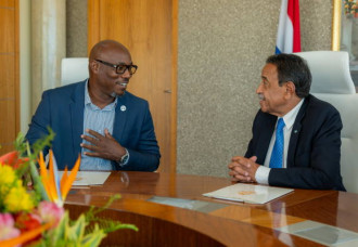 Kadaster St. Maarten and Aruba formalise cooperation in geospatial development.