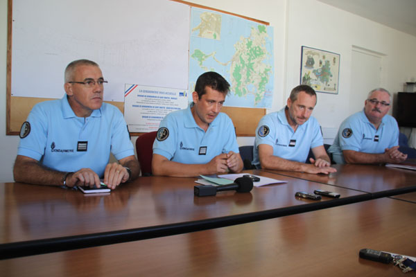 gendarmesatpressconference31012012