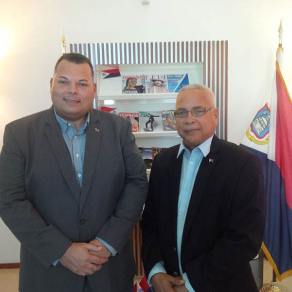 St. Martin News Network - PM Gumbs welcomes PM Asjes.