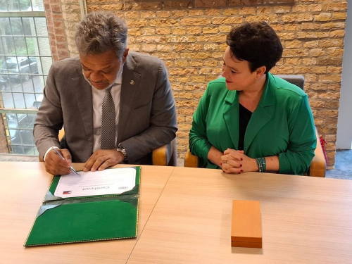 mercelinavng08122025