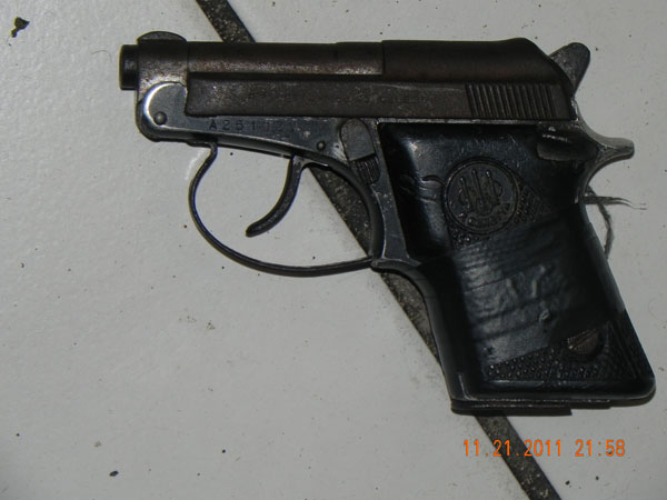 confiscatedhandgun22112011