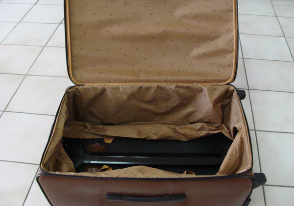 suitcase25022010